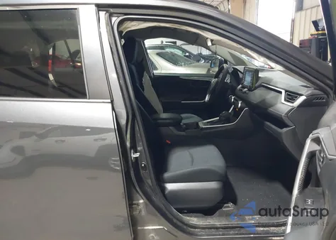 2021 Toyota Rav4 Le z USA, uszkodzony, nr VIN 2T3H1RFV0MC103302